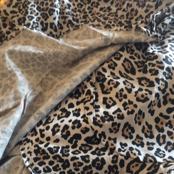 3/$25NWT FAUX WRAP MINI SKIRT - Picture 4 of 6